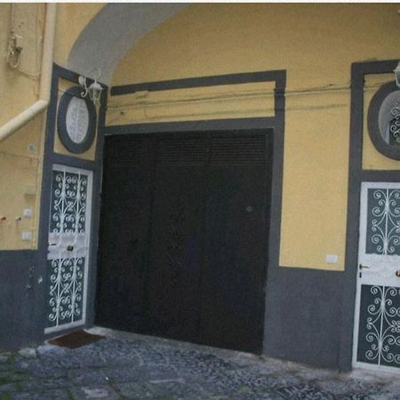 Piccola Maison Nel Centro Di Napoli Exteriör bild
